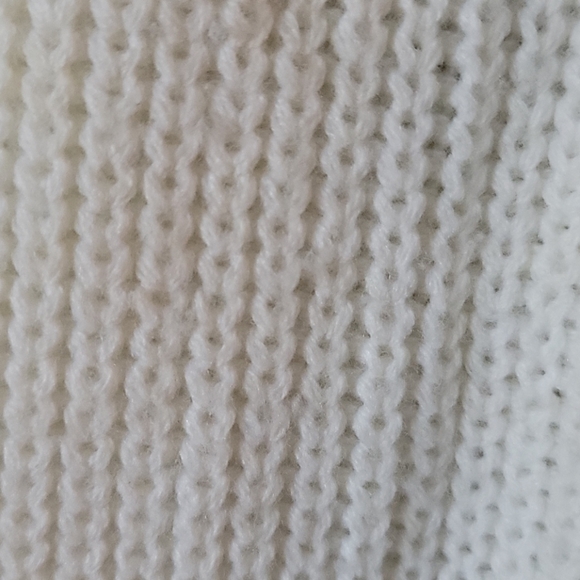 White Button-down Cardigan - Picture 3 of 4